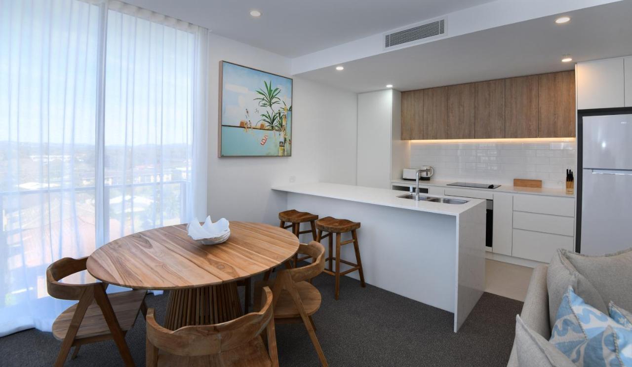 X Kirra Apartments Gold Coast Exterior foto